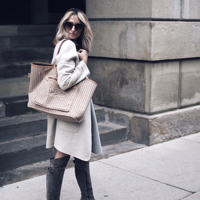 How to wear a camel coat in the fall