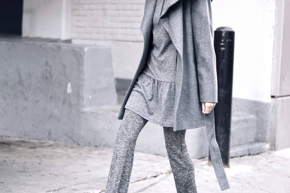 All grey outift monochrome street style 06
