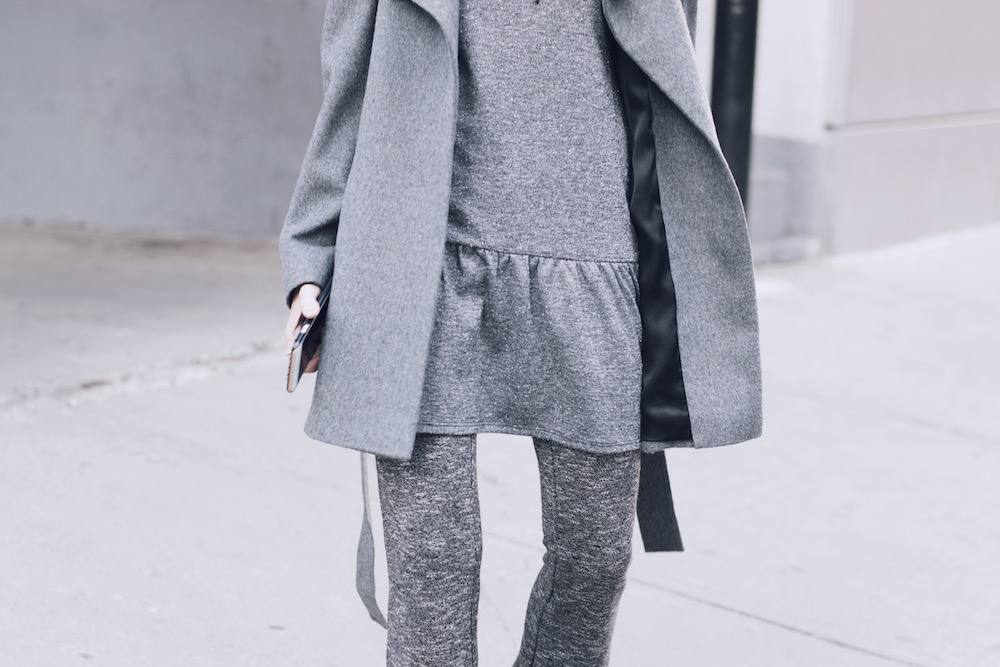 All grey outift monochrome street style 12