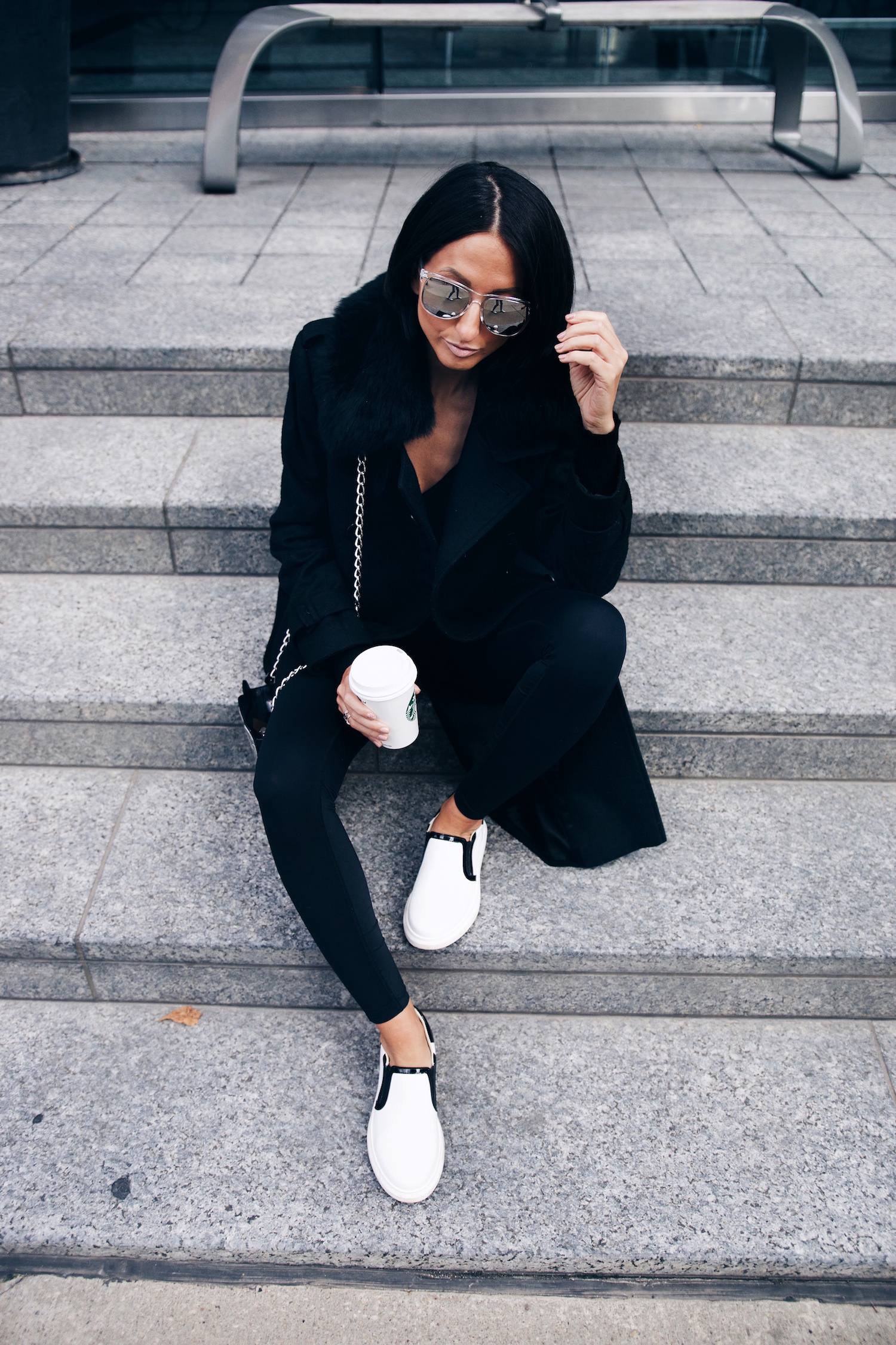 An Easy Way to Style Leggings with Killer Sneakers – JUSTINE
